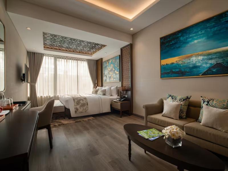 Wyndham Grand KN Paradise Cam Ranh