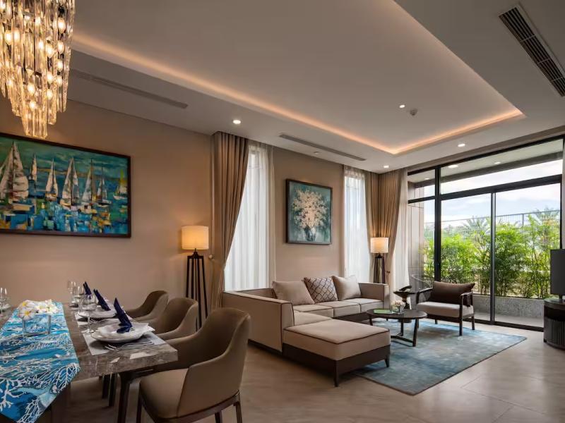 Wyndham Grand KN Paradise Cam Ranh