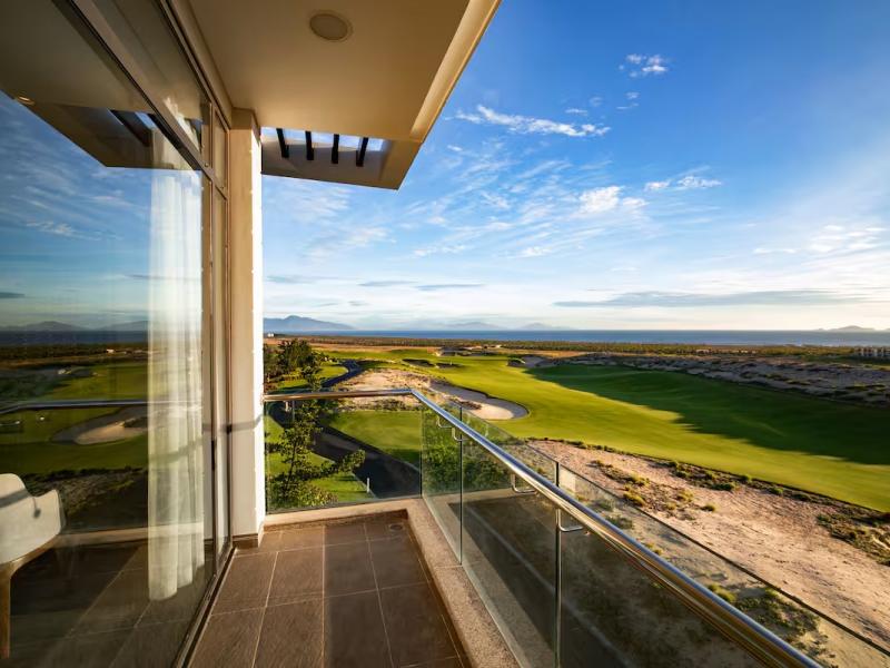 Wyndham Grand KN Paradise Cam Ranh