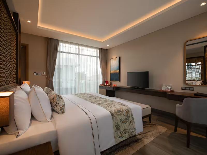 Wyndham Grand KN Paradise Cam Ranh