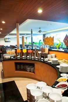 Отель Quest Hotel San Denpasar Индонезия, Денпасар, фото 6