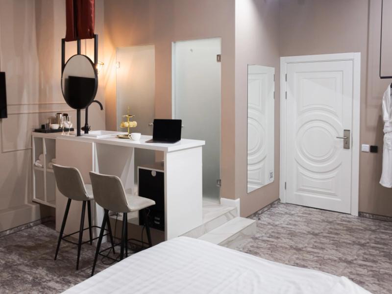 JOY Hotel