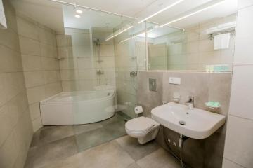 Отель Kutaisi Inn Грузия, Кутаиси, фото 38