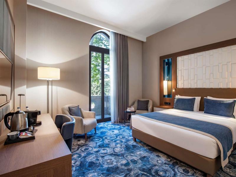 Tbilisi Philharmonic by Mercure