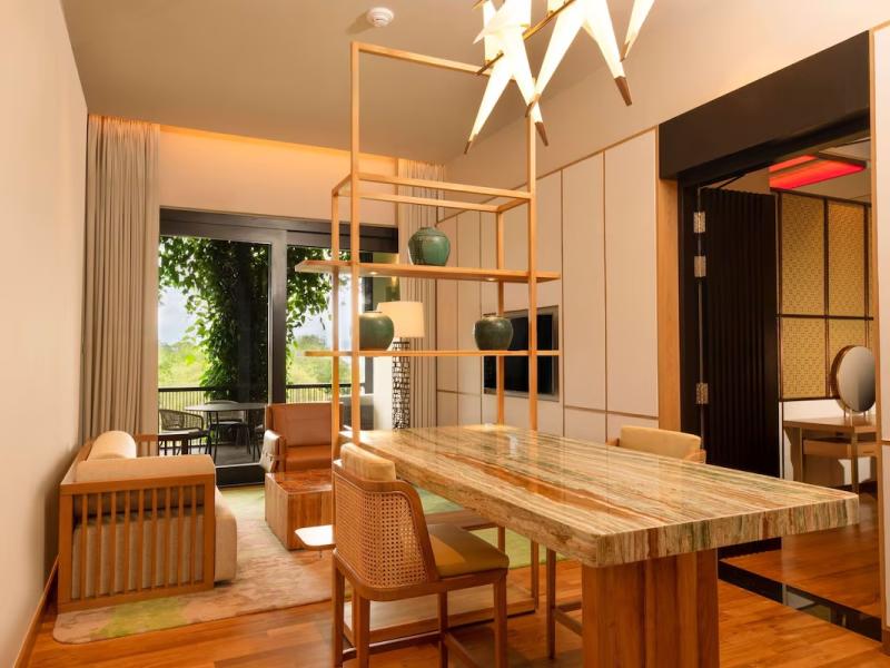 DoubleTree by Hilton Weerawila Rajawarna Resort