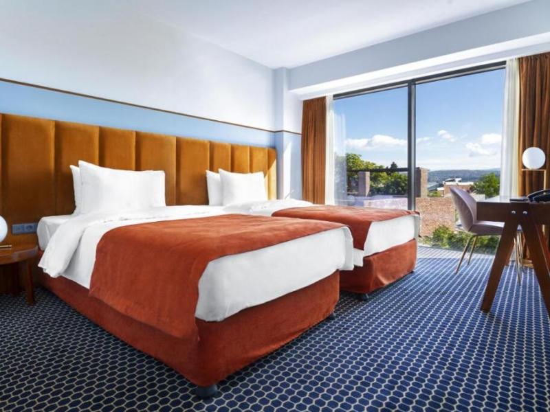 Zemeli Hotel