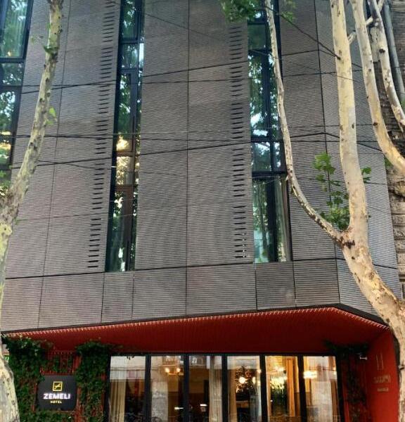 Zemeli Hotel