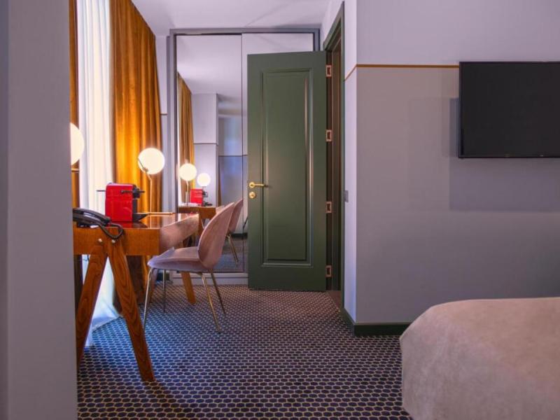 Zemeli Hotel