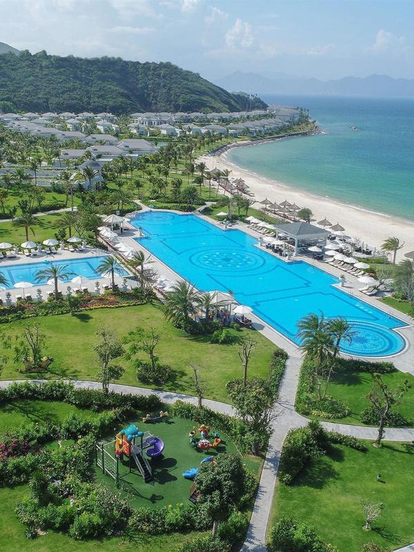 Vinpearl Discovery Sealink Nha Trang