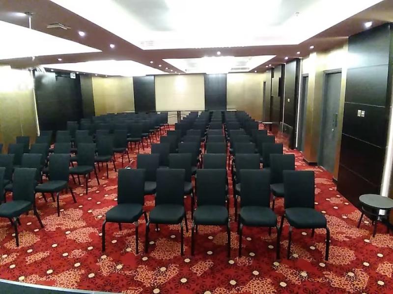 Carnelian by Glory Bower Hotels