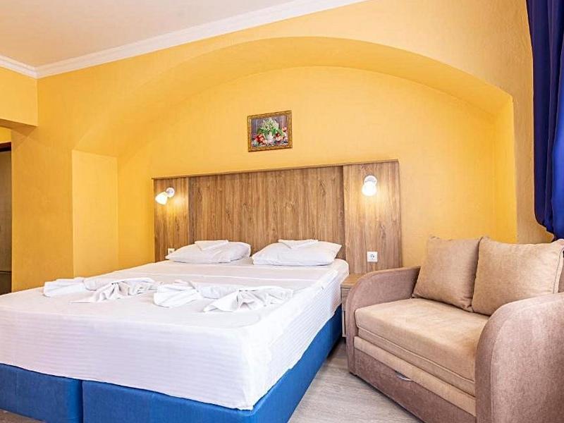 Друзья (Дивноморское)