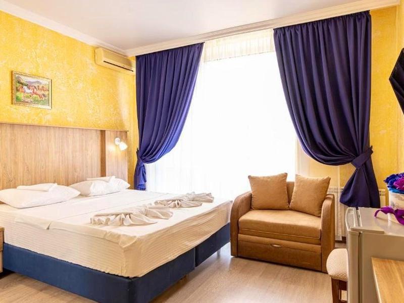 Друзья (Дивноморское)