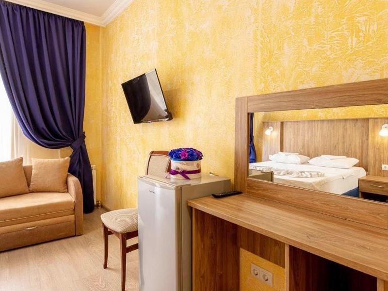 Друзья (Дивноморское)