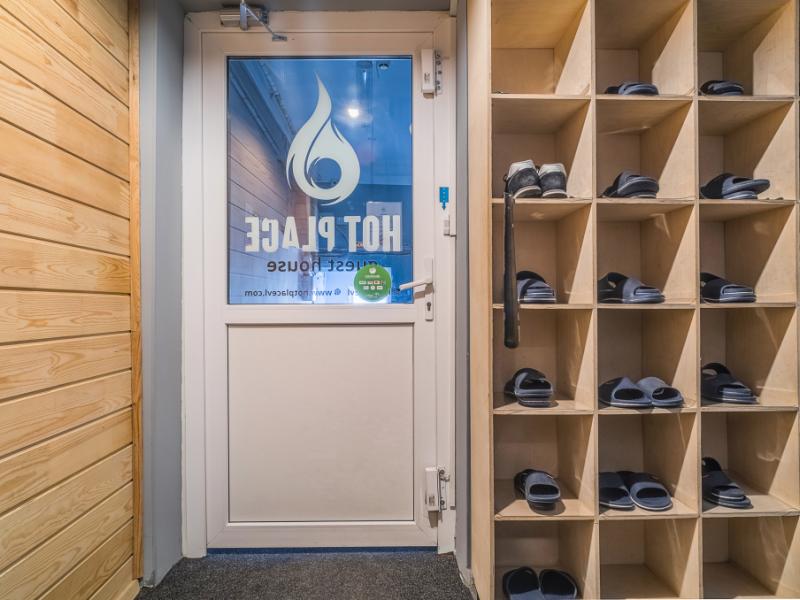 Guest House Hot Place