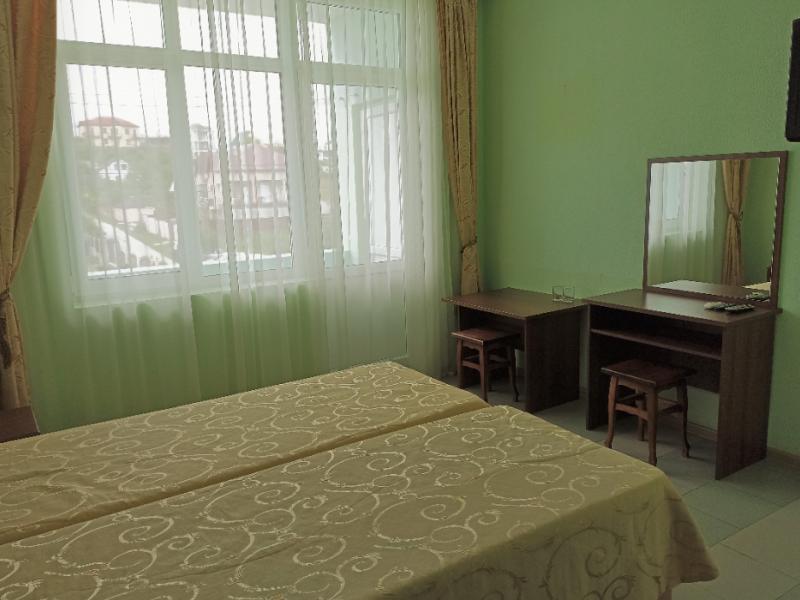 Отель Green