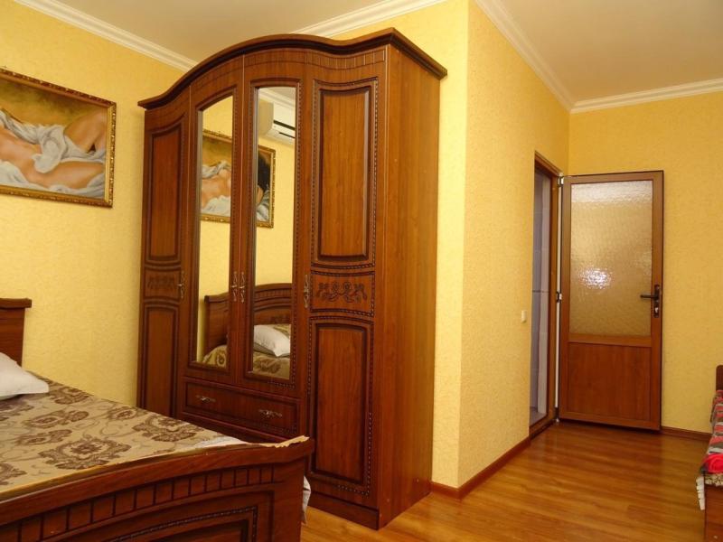 Жара гостевой дом