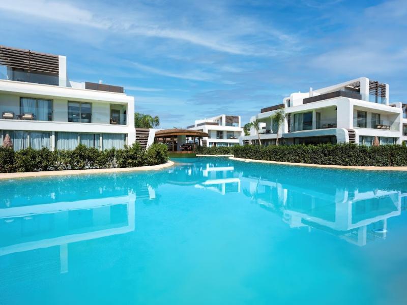 Club Arona By Laren Hotel