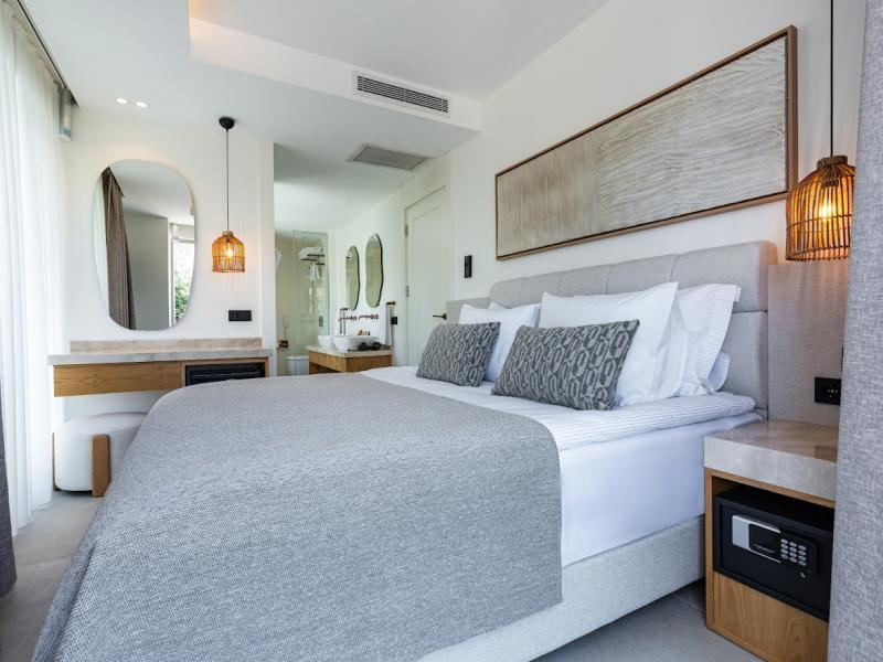 Club Arona By Laren Hotel