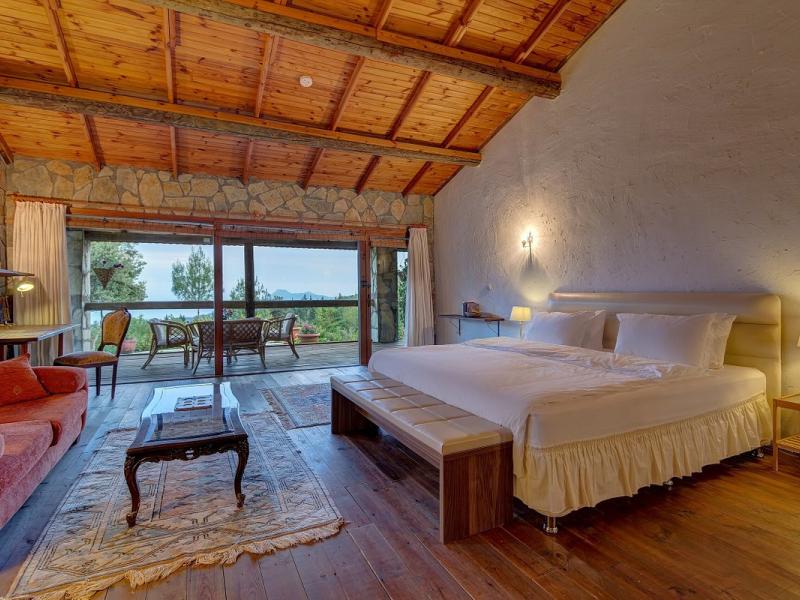 Olympos Mountain Lodge