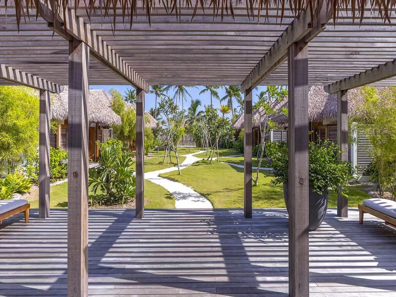 Melia Whale Lagoon Maldives