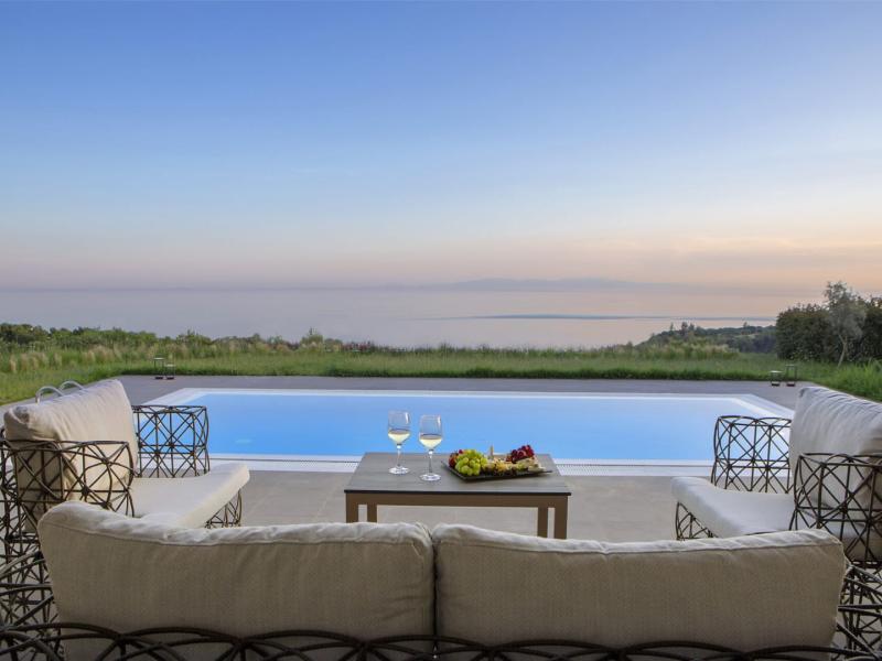 Ajul Luxury Hotel & Spa Resort