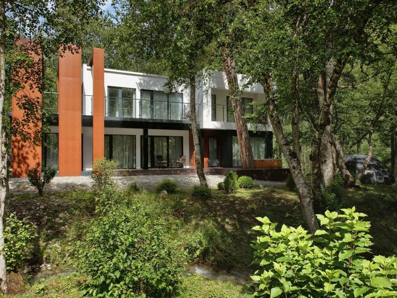 Русские Сезоны Парк Отель Первый