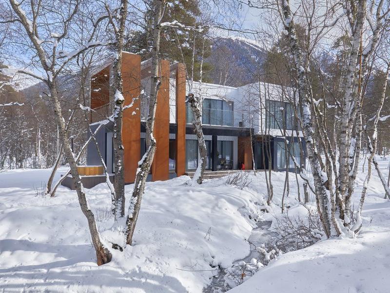 Русские Сезоны Парк Отель Первый