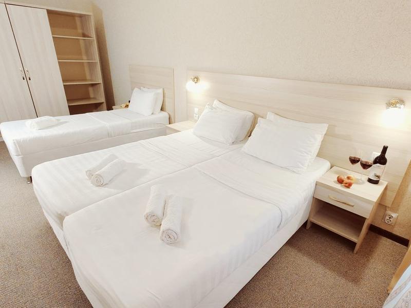 Семь Адмиралов