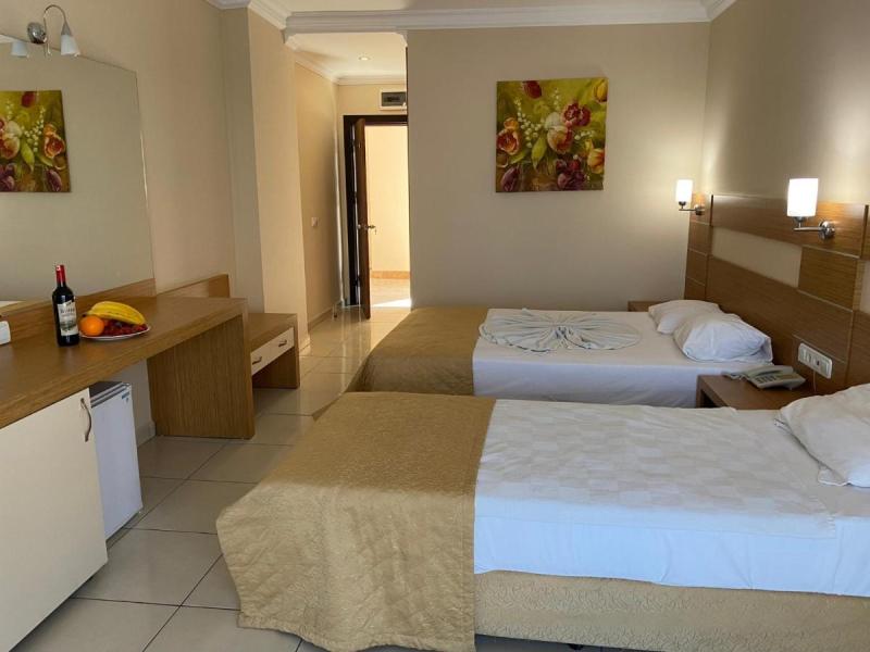 Green House City Hotel