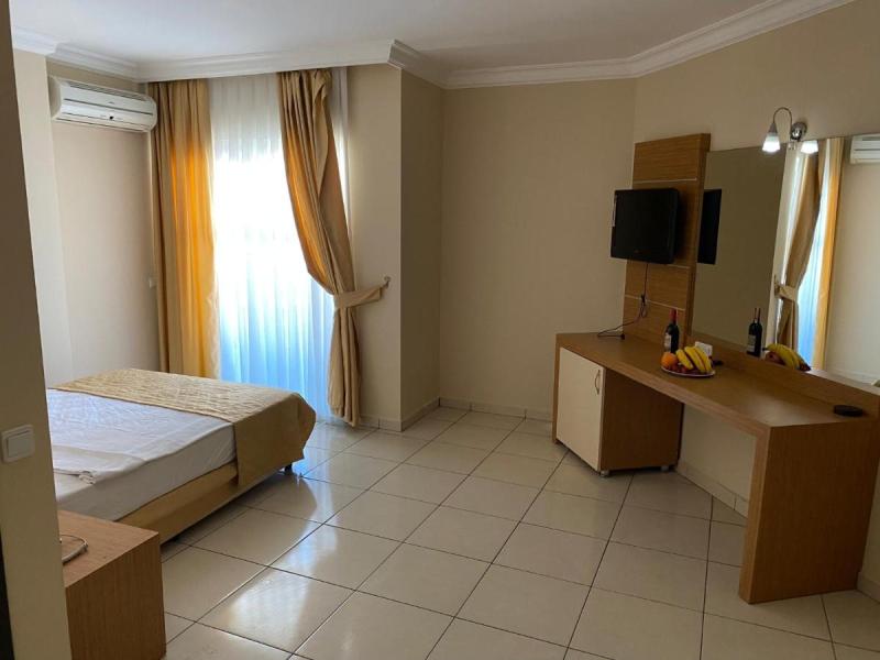 Green House City Hotel