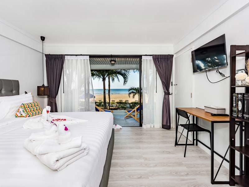 Thai Kamala Beach Front