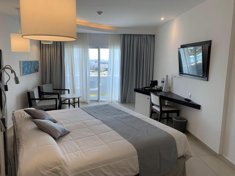 Woovo Playa Hermosa Cayo Paredon Resort