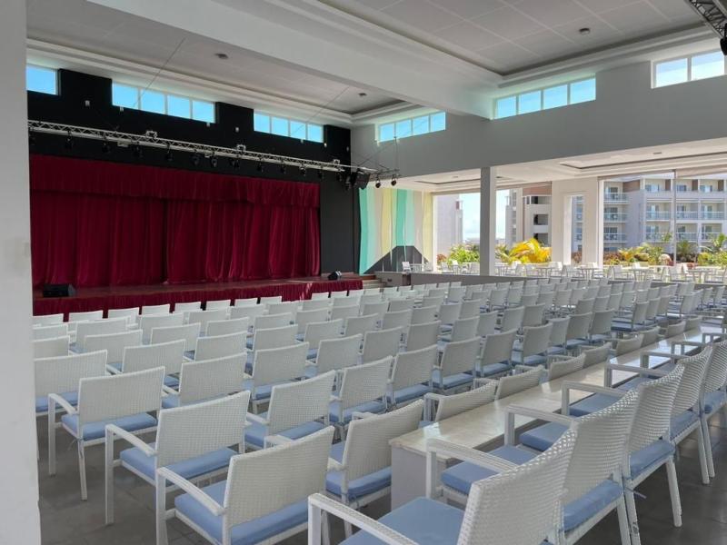 Woovo Playa Hermosa Cayo Paredon Resort