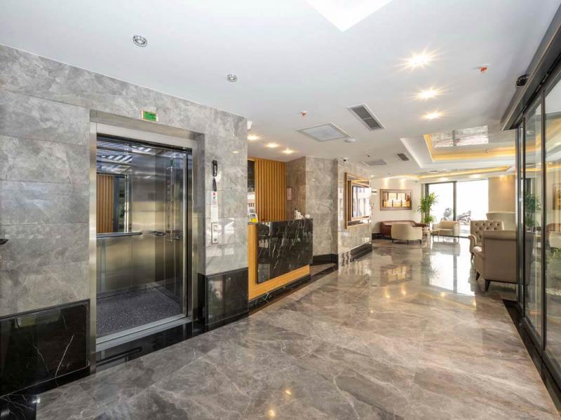 Ravi Hotel