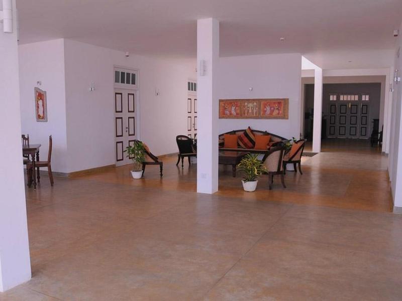 The Beach Hotel Oasis Bridge (Ambalangoda)