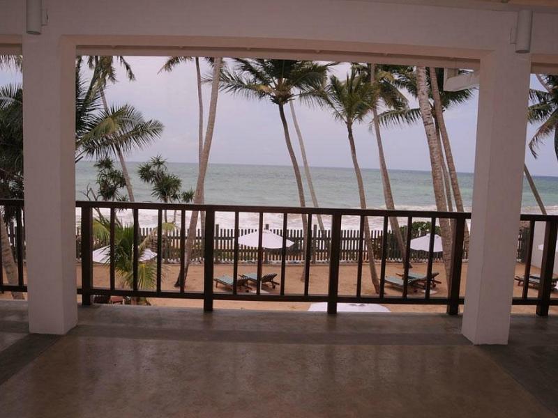 The Beach Hotel Oasis Bridge (Ambalangoda)