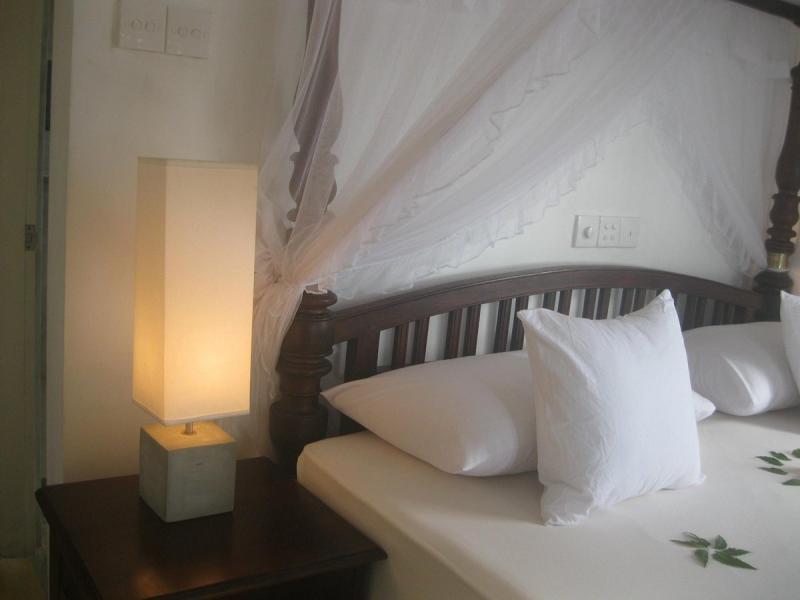 The Beach Hotel Oasis Bridge (Ambalangoda)