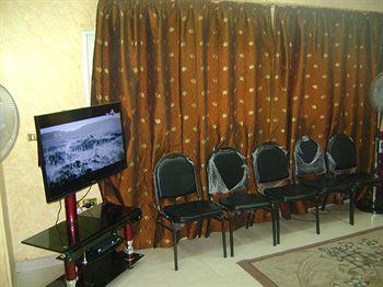Isis Hotel 2