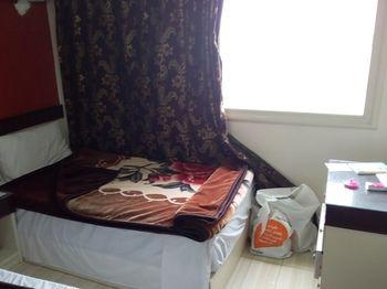Isis Hotel 2