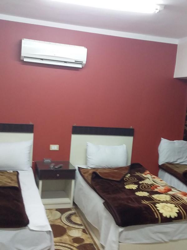 Isis Hotel 2