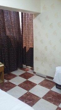 Isis Hotel 2