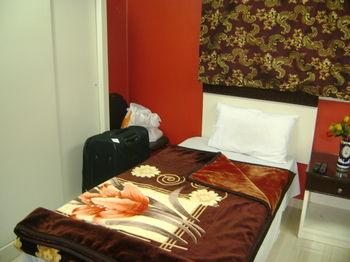 Isis Hotel 2