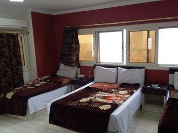 Isis Hotel 2