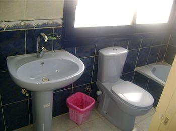 Isis Hotel 2