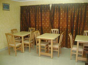 Isis Hotel 2