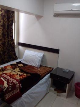 Isis Hotel 2