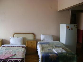 Isis Hotel 2