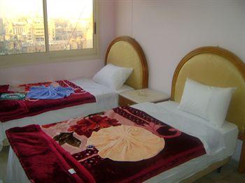 Isis Hotel 2