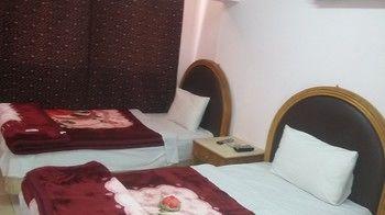 Isis Hotel 2