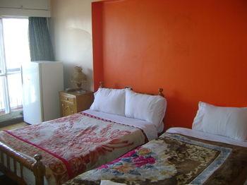 Isis Hotel 2